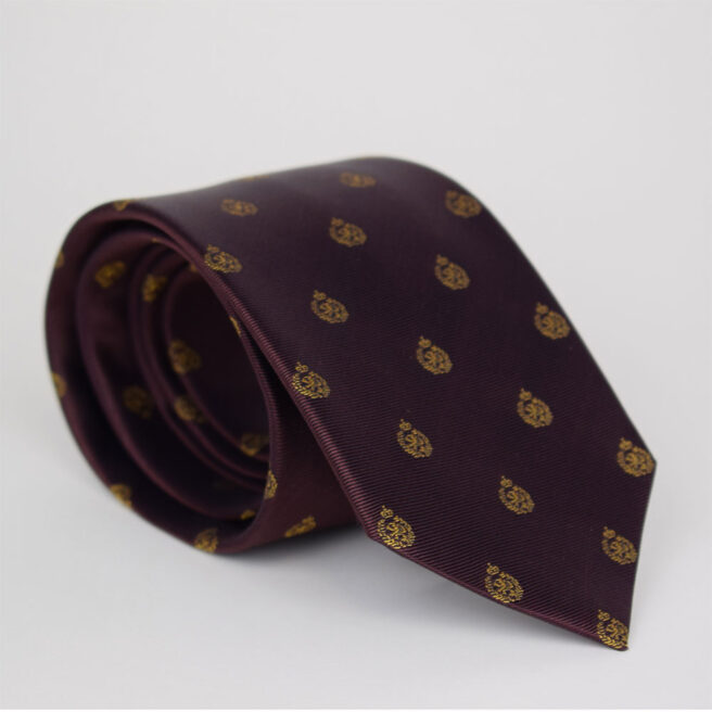 CORBATA ESCUDO